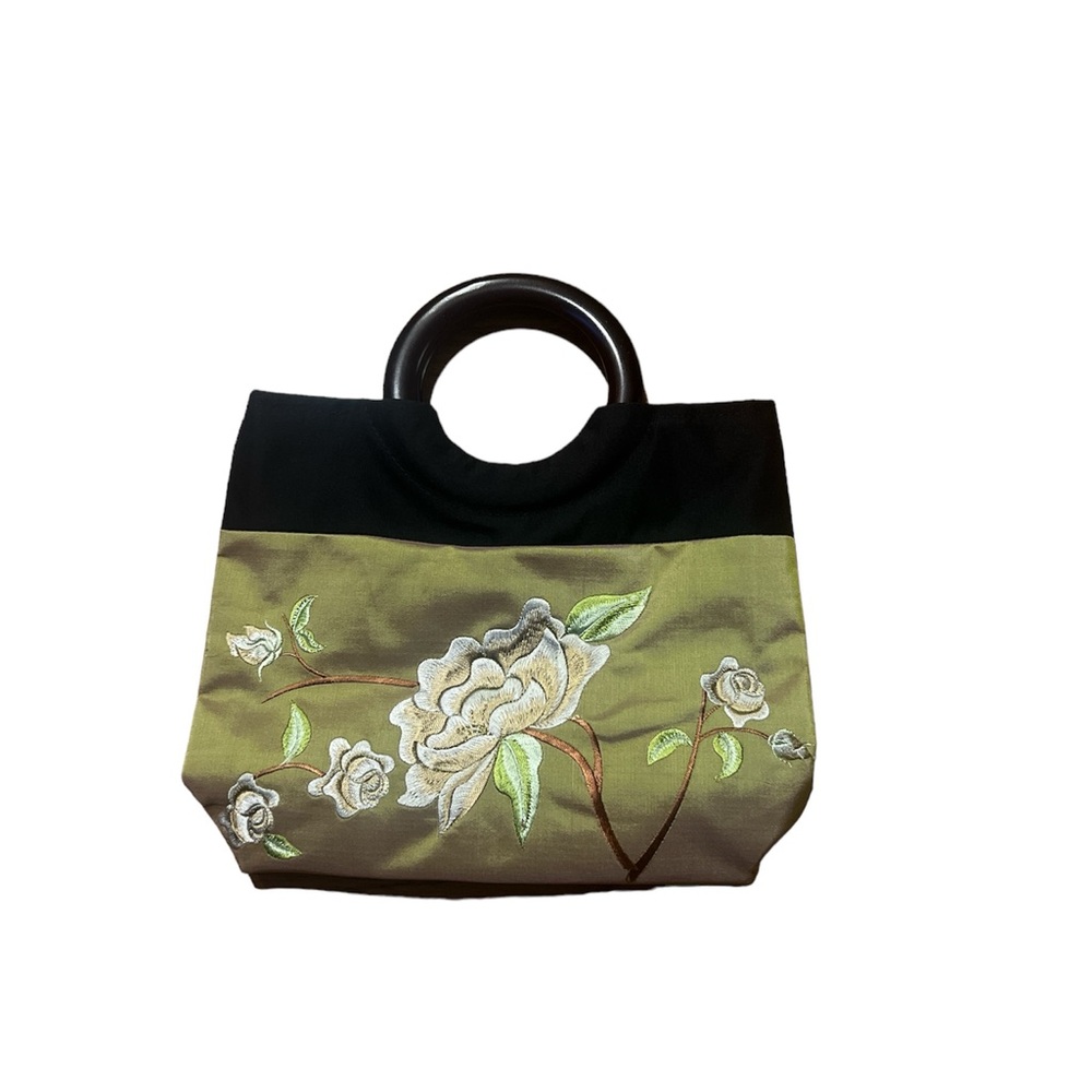 New Pocketbook 100% silk. New in Plastic Bag but no tags